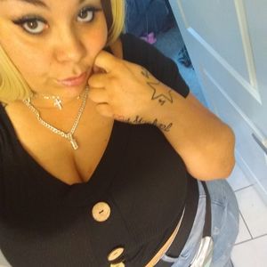 Meet your Posher, Jocelyn